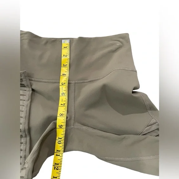 Alo Yoga High-waist Airlift Moto Legging Mesh details In Olive Branch Size S - Picture 9 of 14